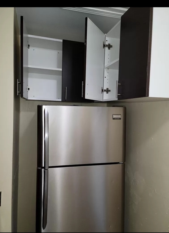 41 Leavitt Street # 3