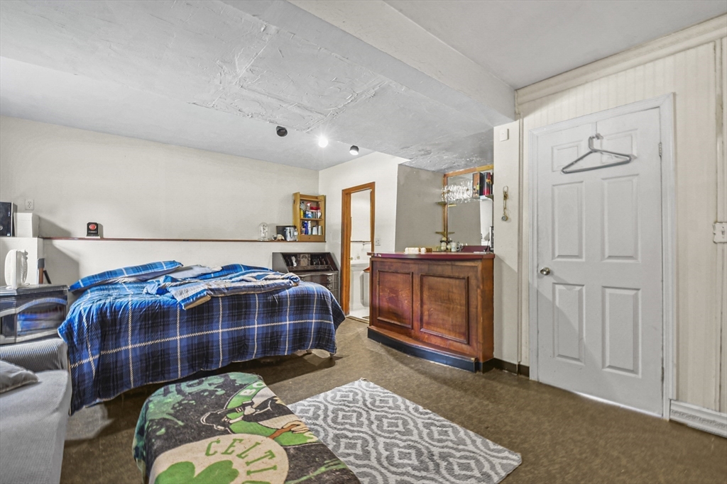 763 West Chestnut Street