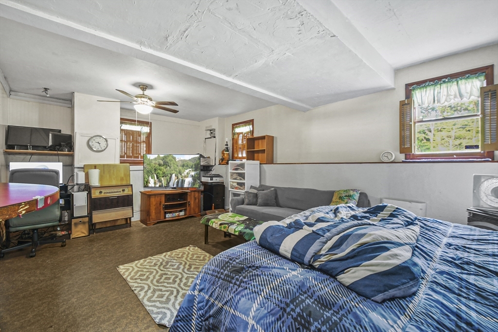 763 West Chestnut Street