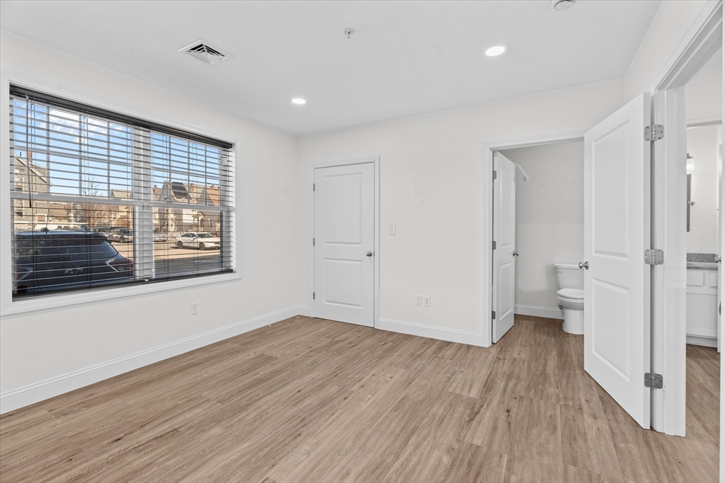 693 Western Ave # 104