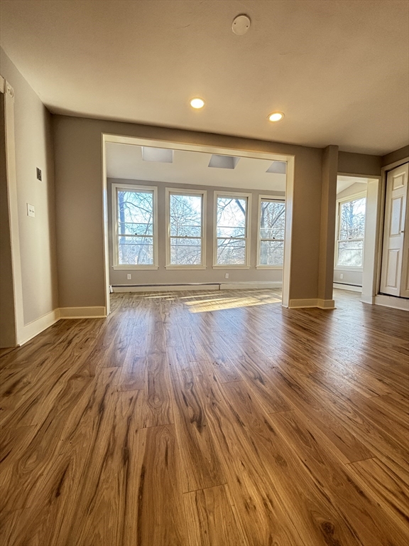 713 Metropolitan Ave # 2