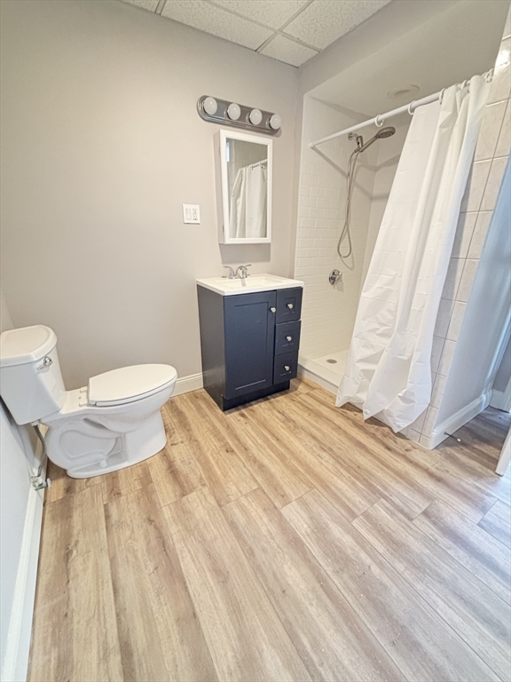 713 Metropolitan Ave # 2