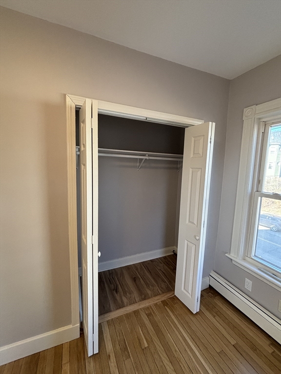 713 Metropolitan Ave # 2