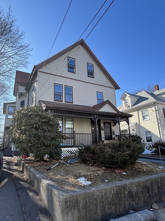713 Metropolitan Ave # 2