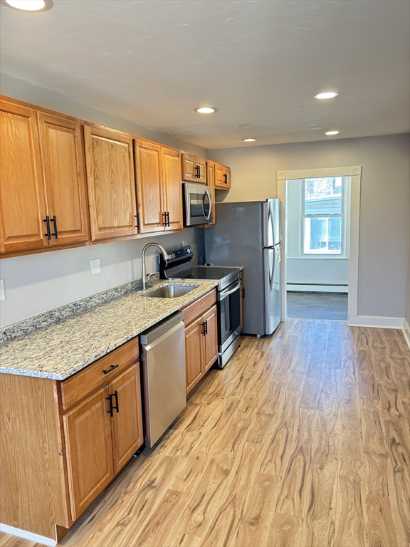 713 Metropolitan Ave # 2