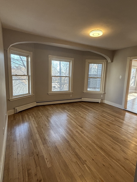 713 Metropolitan Ave # 2