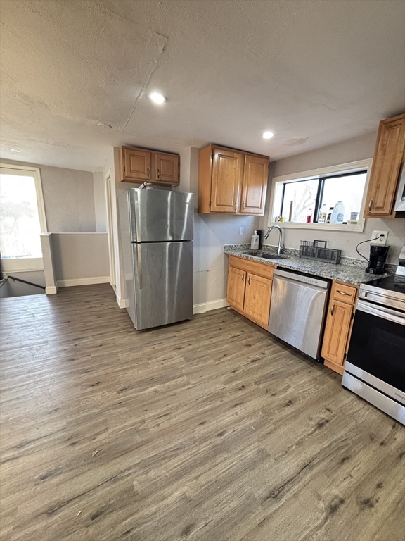 713 Metropolitan Ave # 3