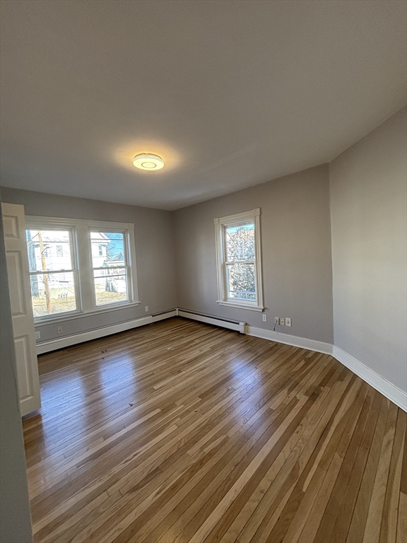 713 Metropolitan Ave # 2