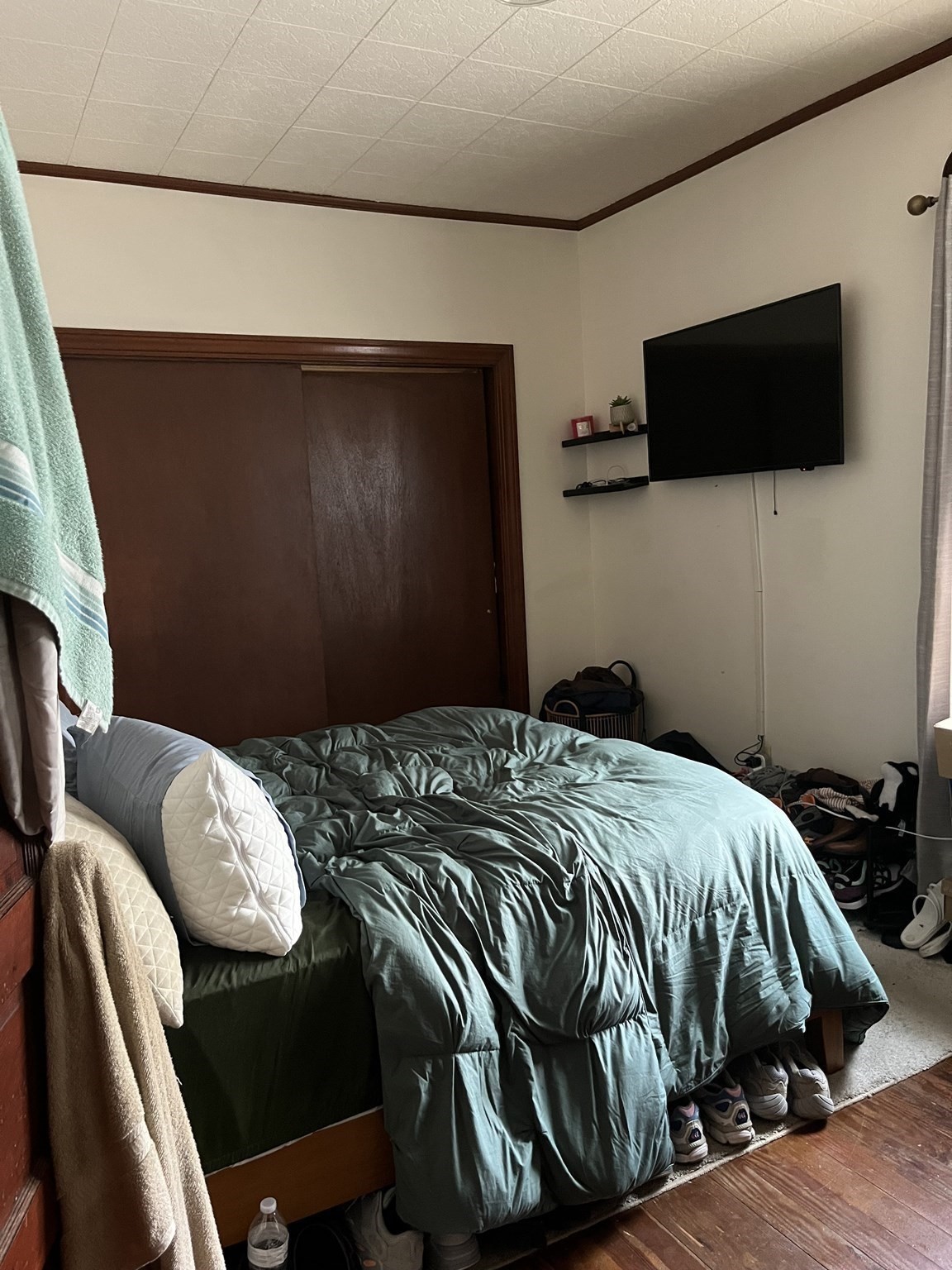 334 Earle St # 3W