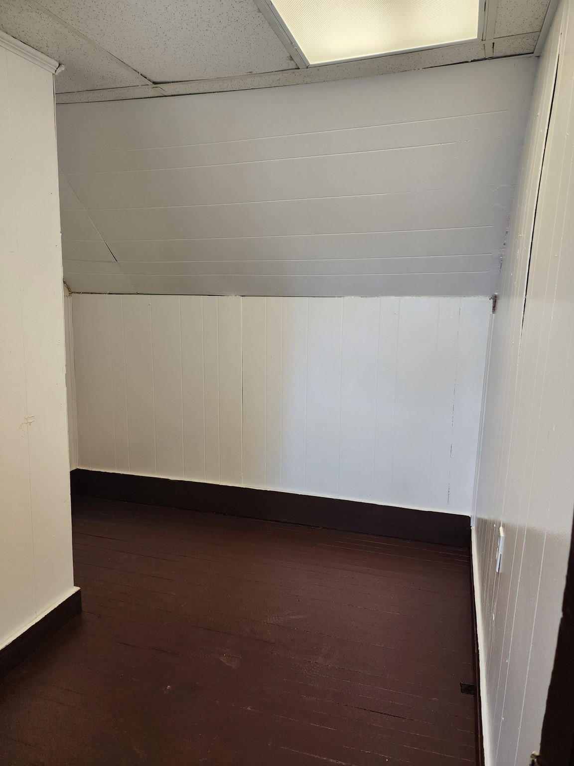 806 Warren Ave # 2