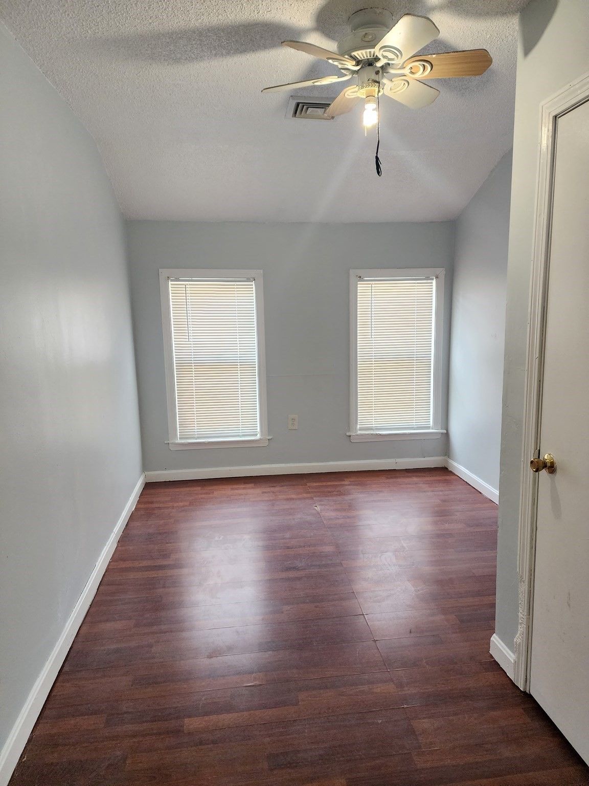 806 Warren Ave # 2