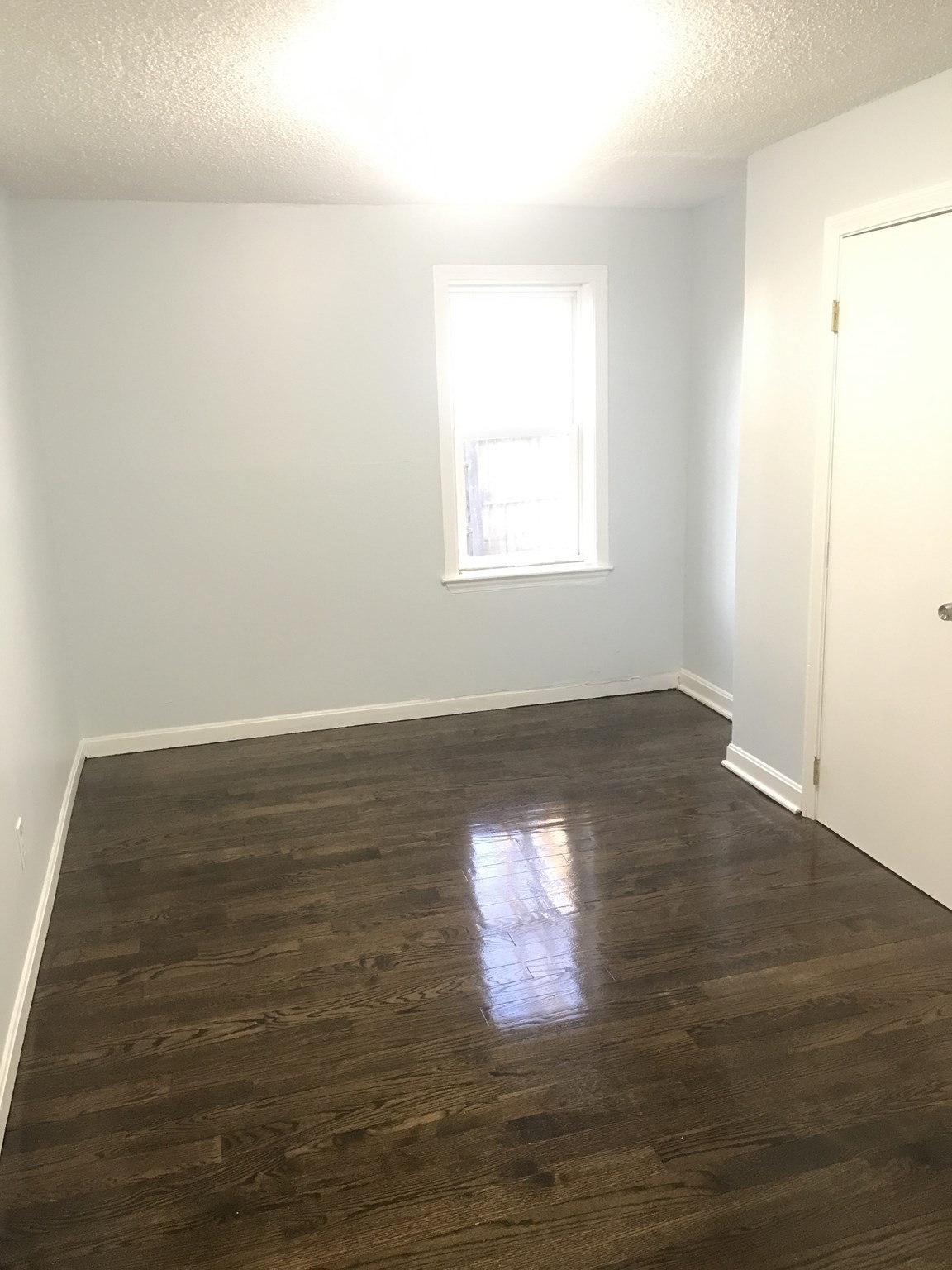 806 Warren Ave # 1