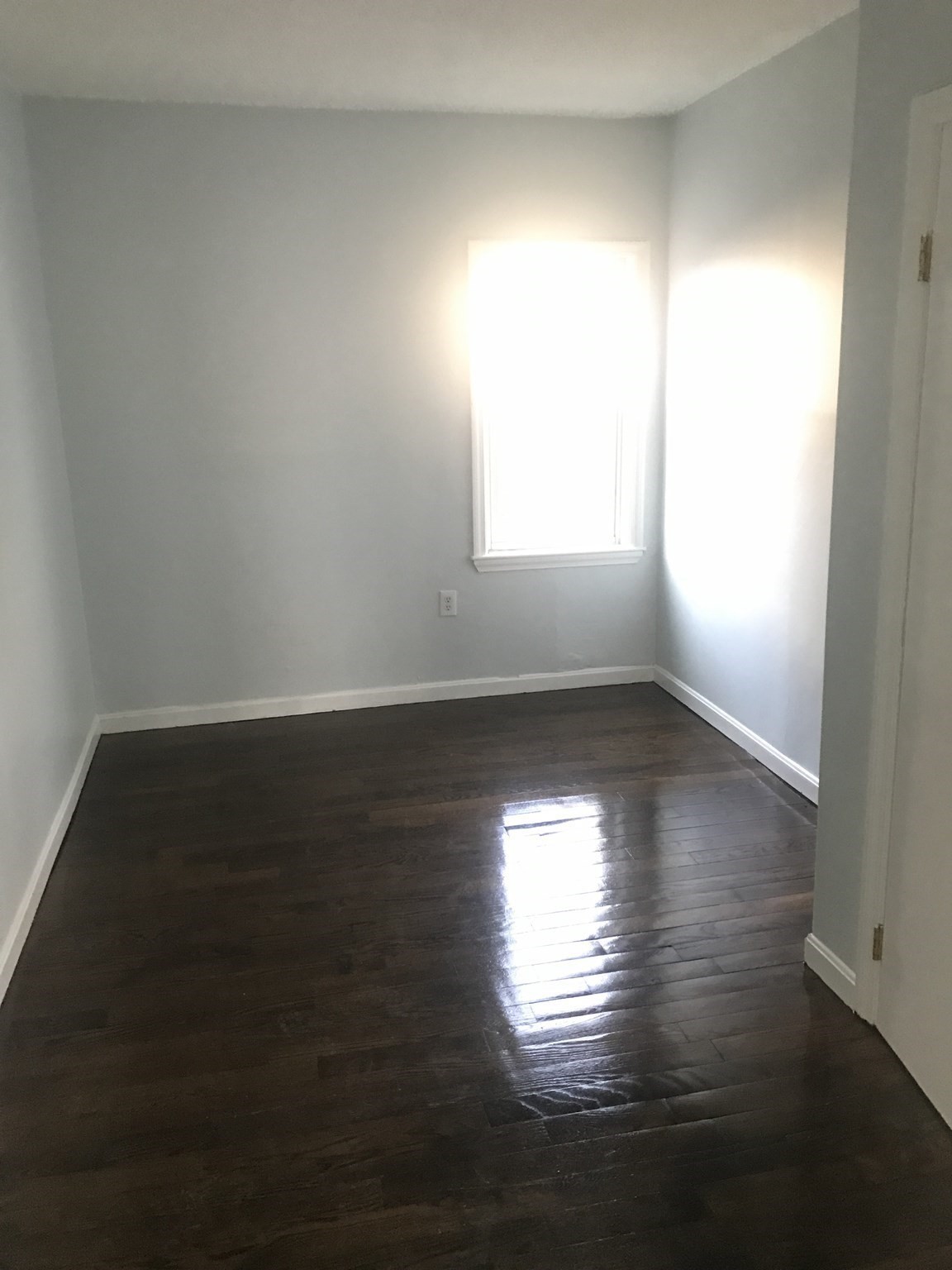 806 Warren Ave # 1