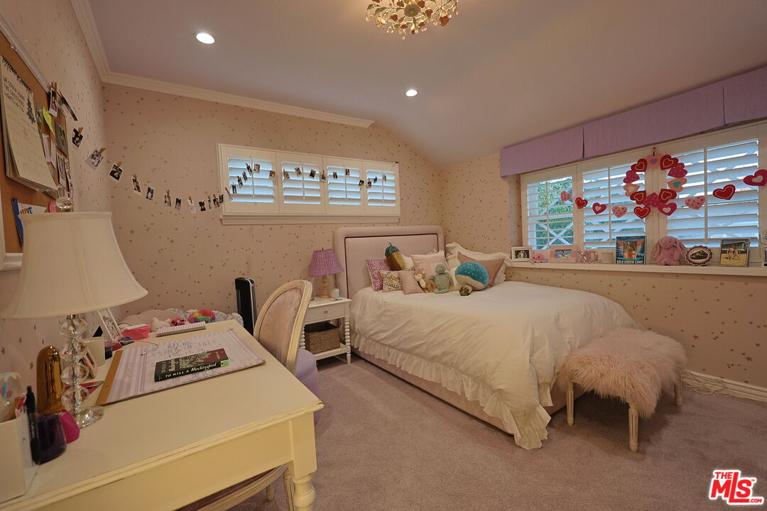 20672 De La Guerra St