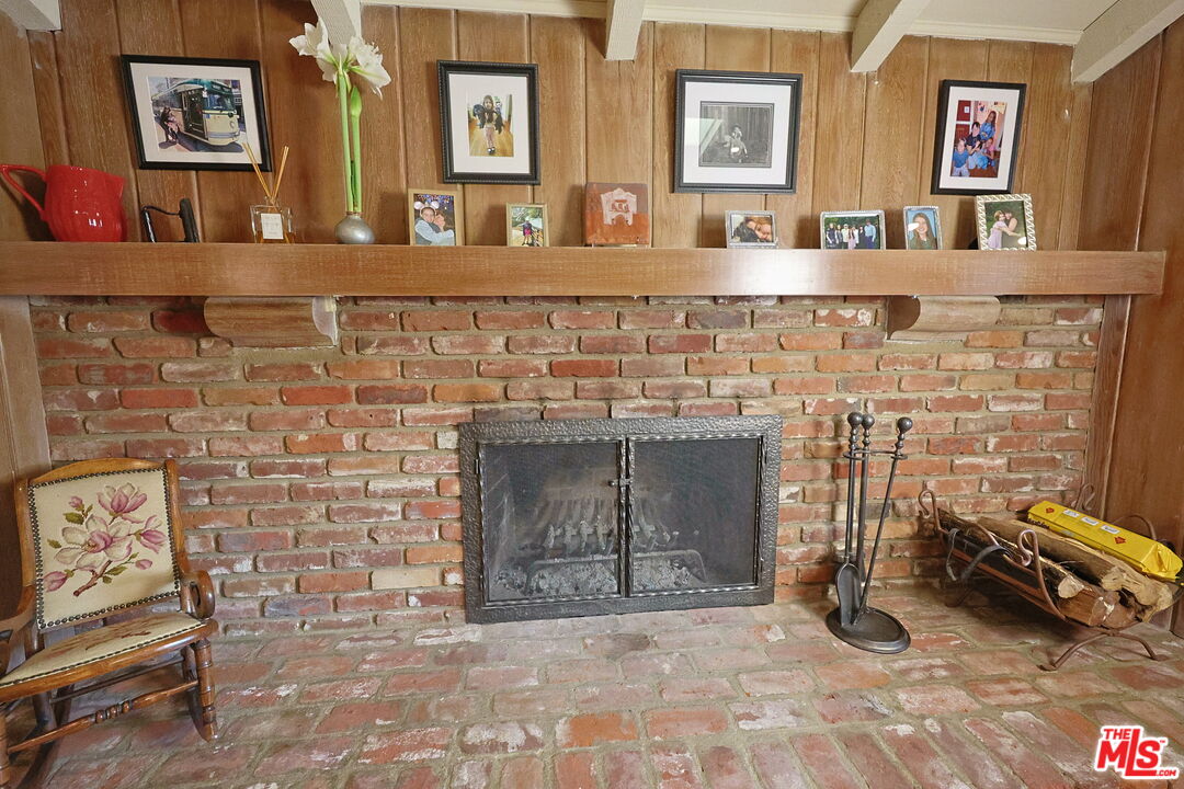 20672 De La Guerra St