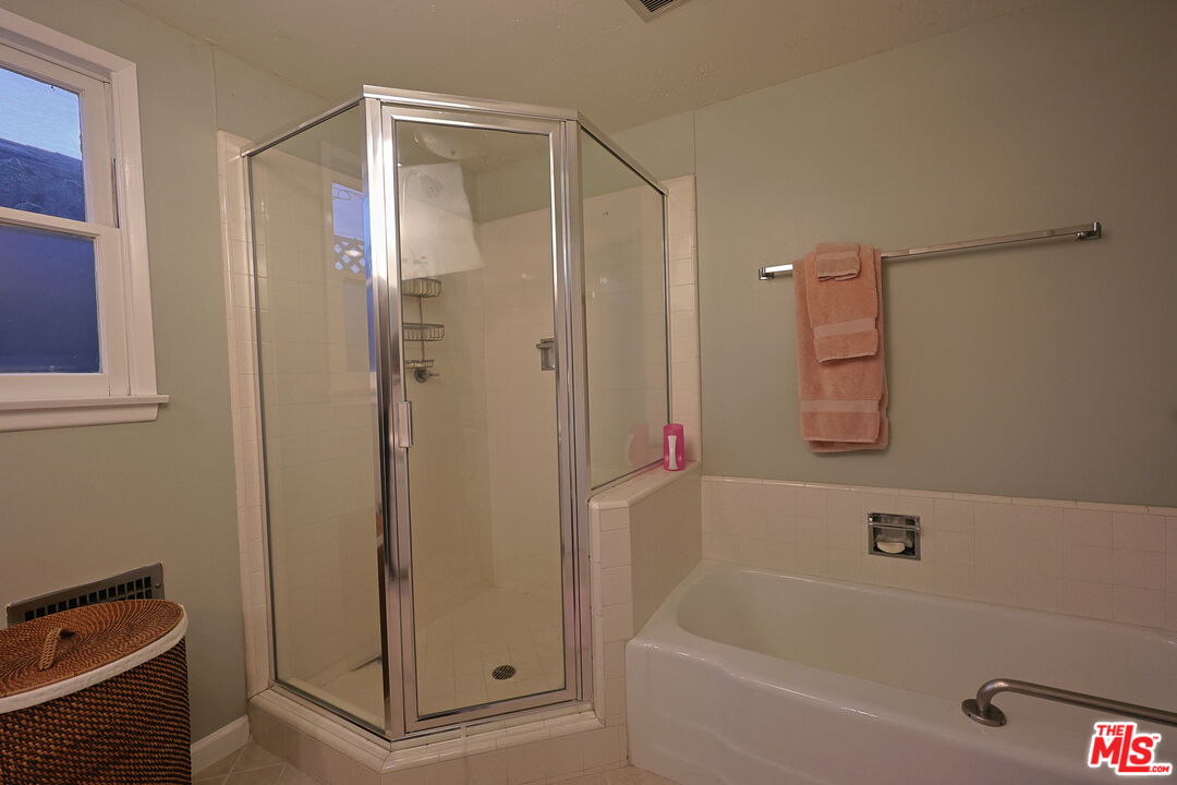 20672 De La Guerra St