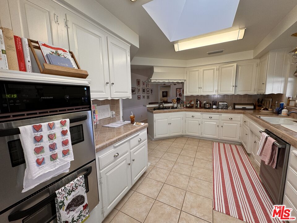 20672 De La Guerra St