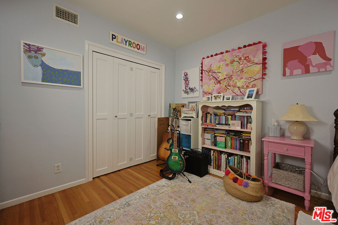 20672 De La Guerra St