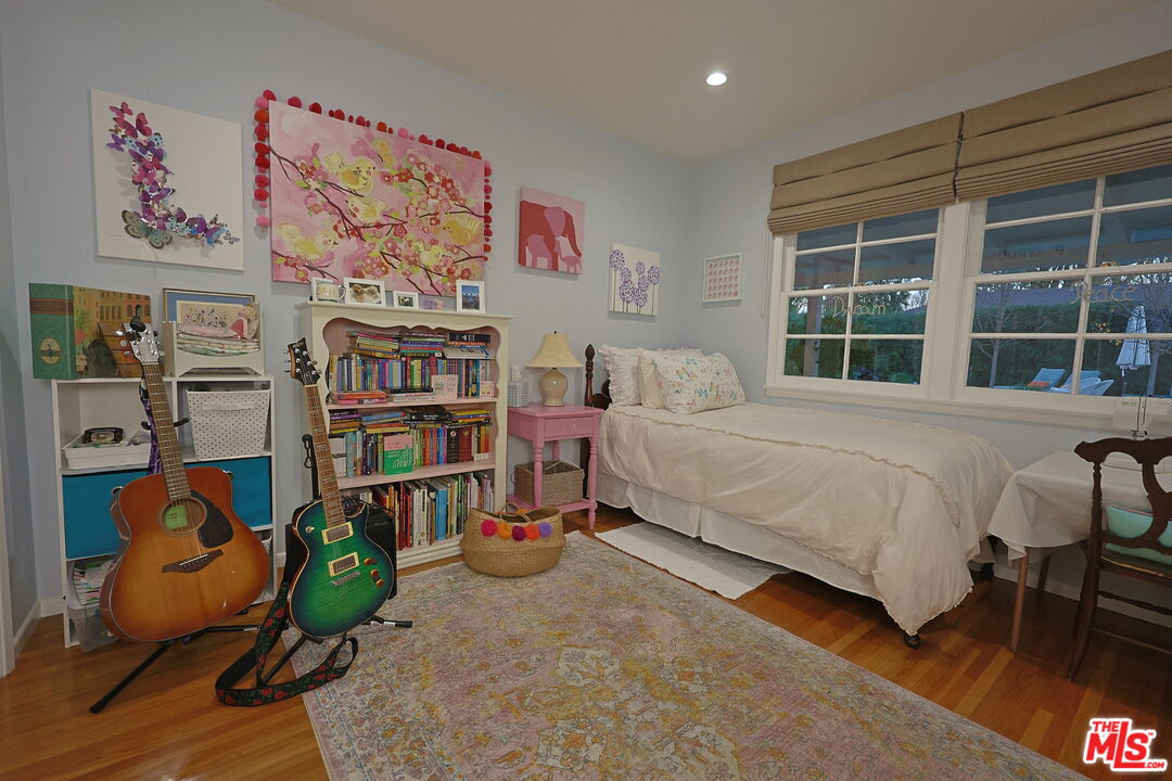 20672 De La Guerra St