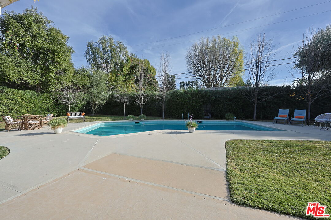 20672 De La Guerra St