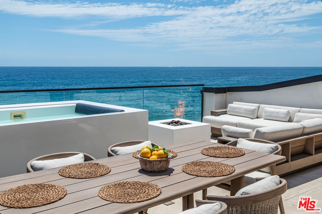 18954 Pacific Coast Hwy