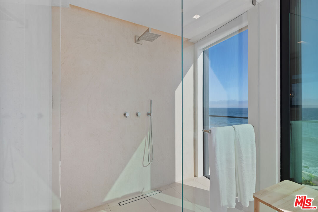 18954 Pacific Coast Hwy