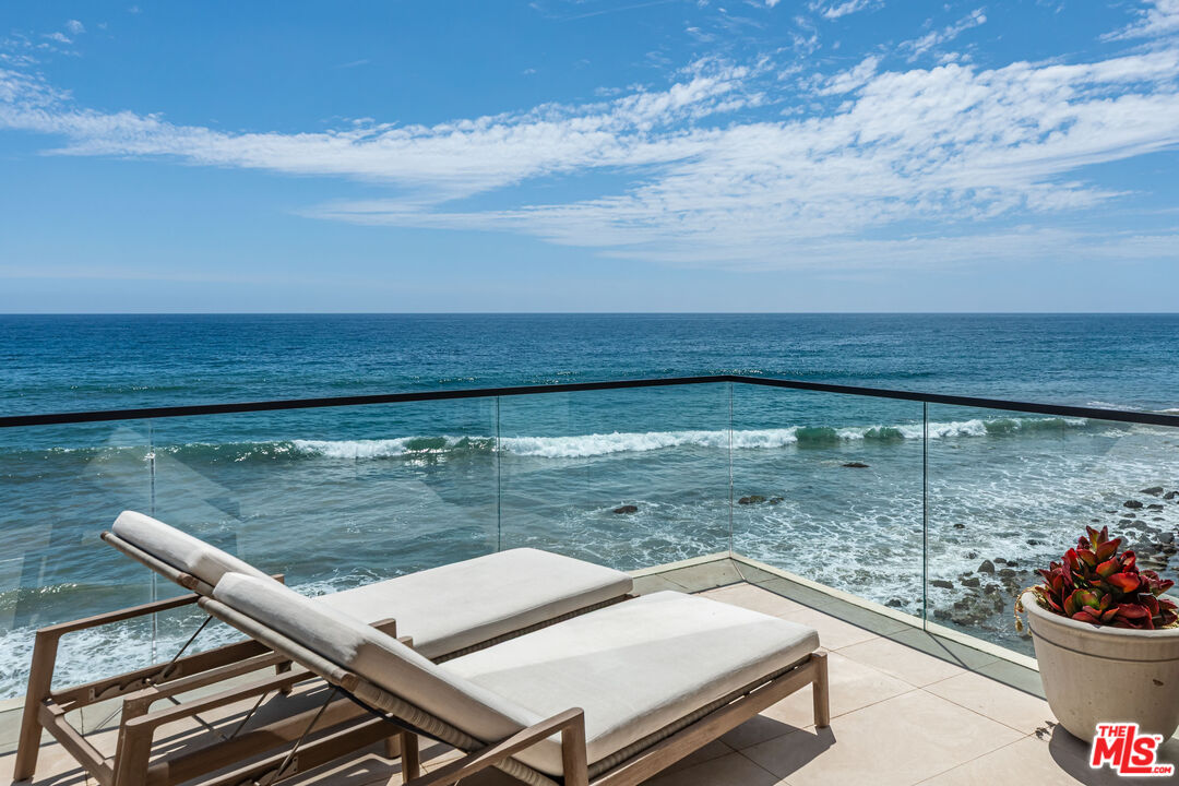 18954 Pacific Coast Hwy