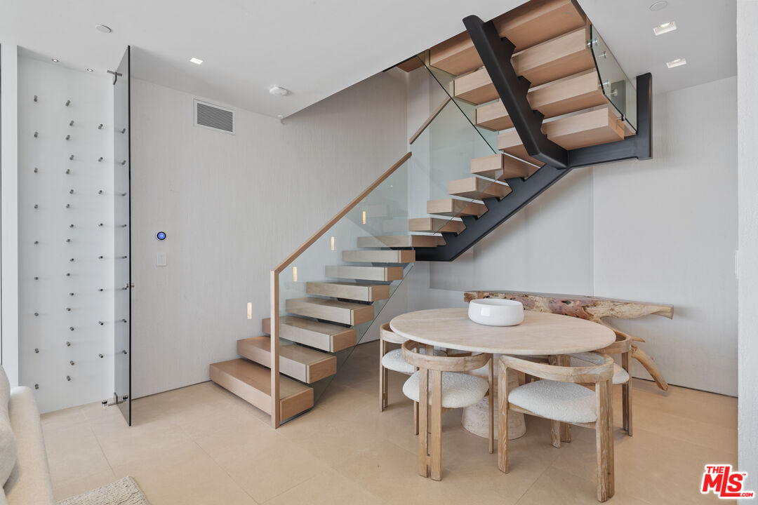 18954 Pacific Coast Hwy