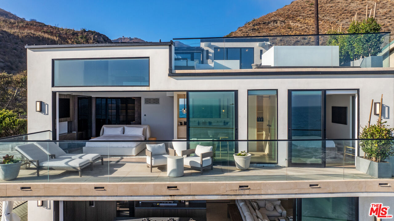 18954 Pacific Coast Hwy