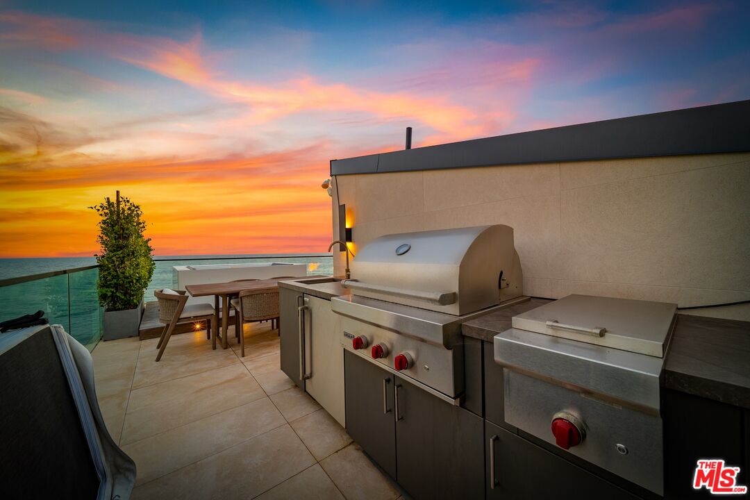 18954 Pacific Coast Hwy