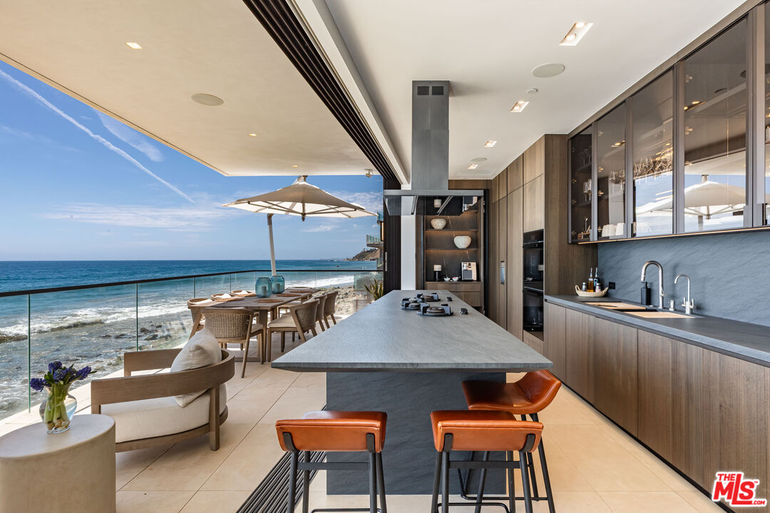 18954 Pacific Coast Hwy