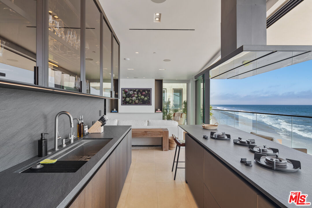 18954 Pacific Coast Hwy