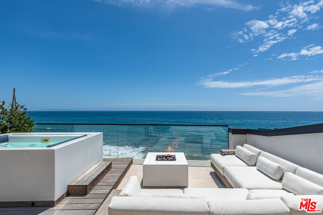 18954 Pacific Coast Hwy