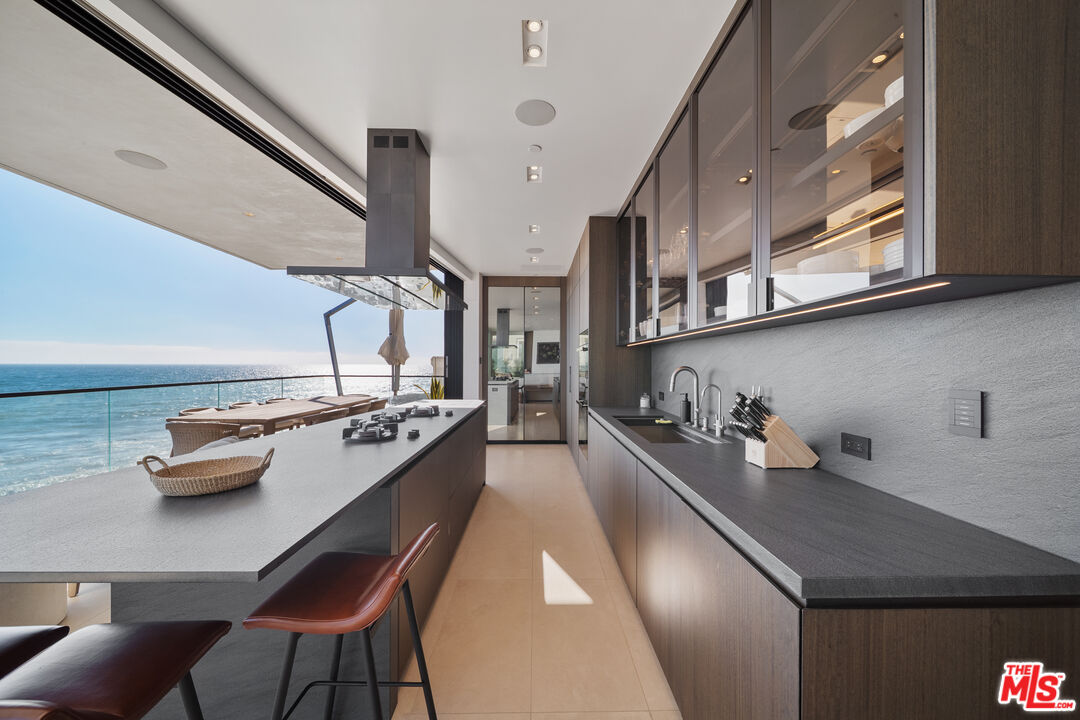 18954 Pacific Coast Hwy