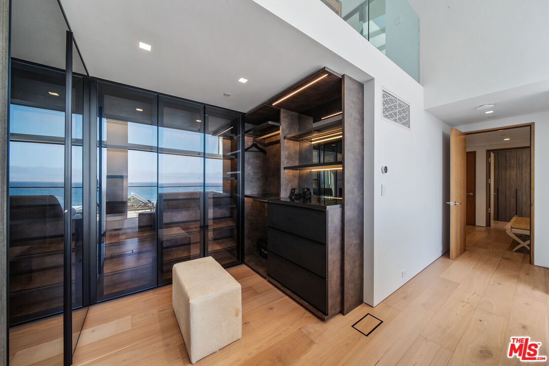 18954 Pacific Coast Hwy