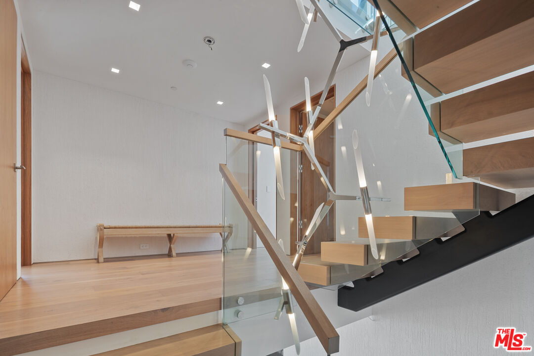 18954 Pacific Coast Hwy