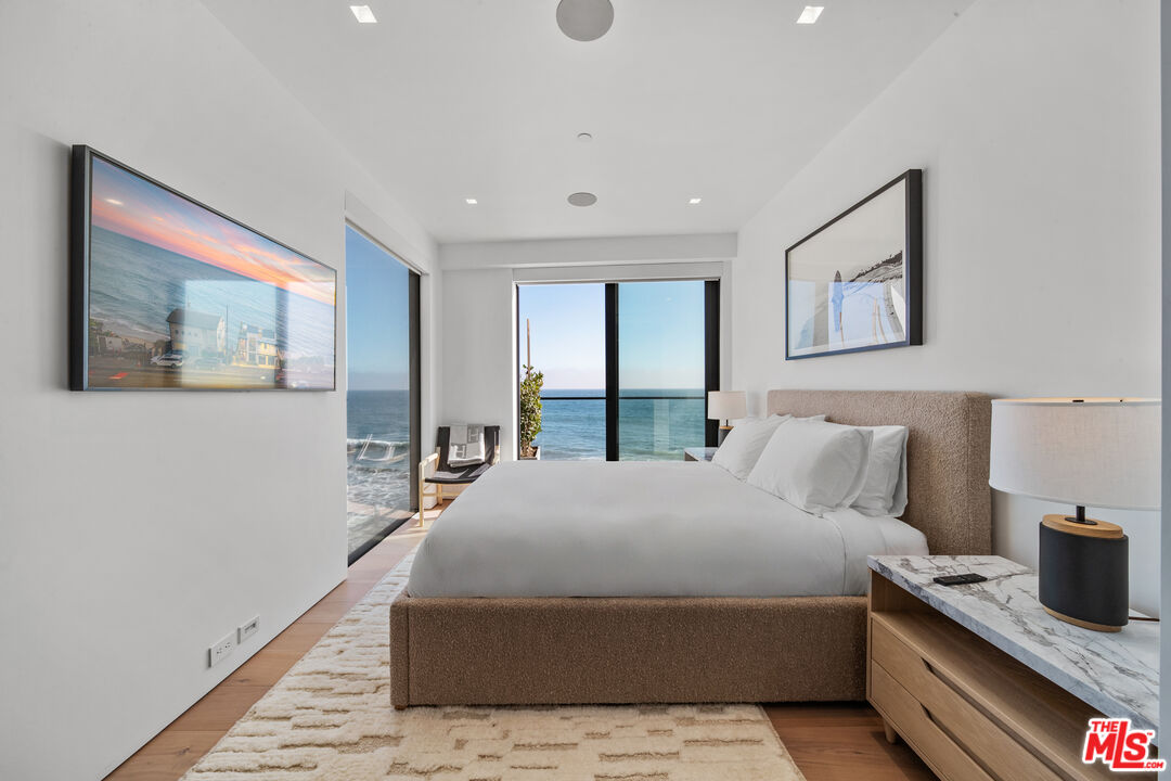 18954 Pacific Coast Hwy