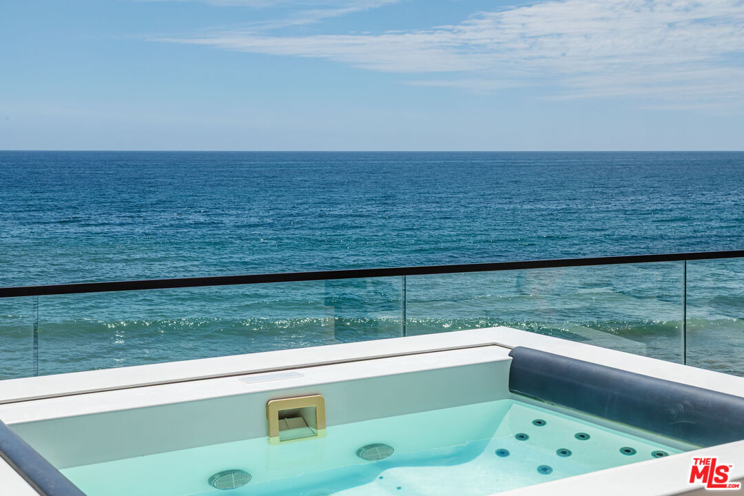 18954 Pacific Coast Hwy