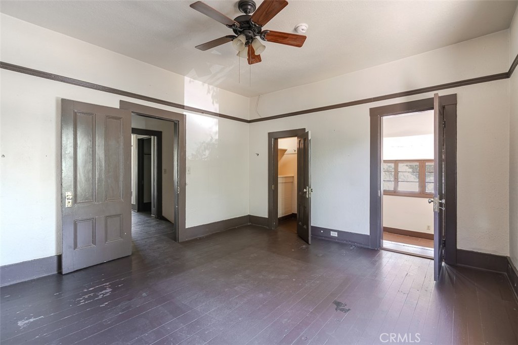 734 Saint John Avenue