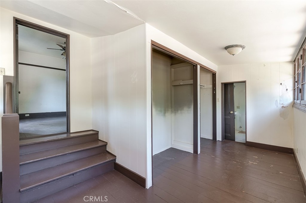 734 Saint John Avenue