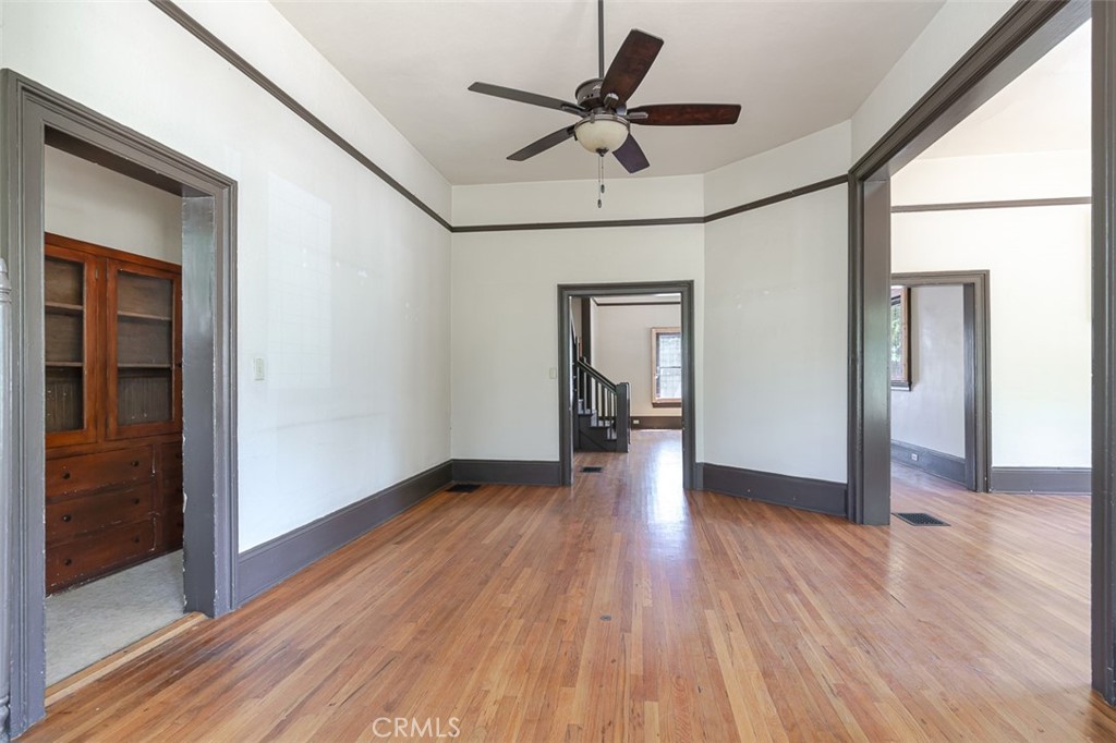 734 Saint John Avenue