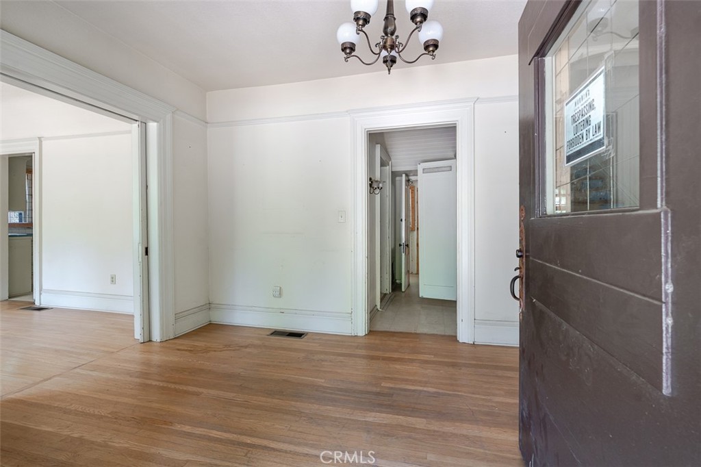 696 Saint John Avenue