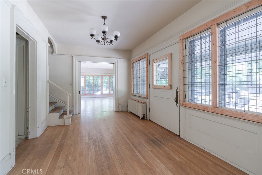 696 Saint John Avenue