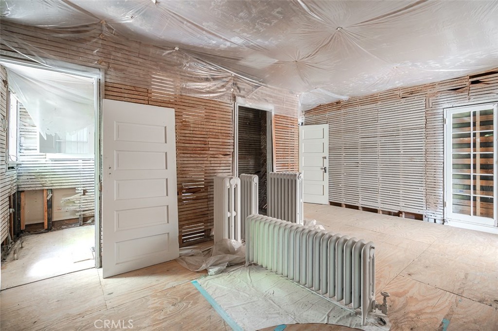 696 Saint John Avenue