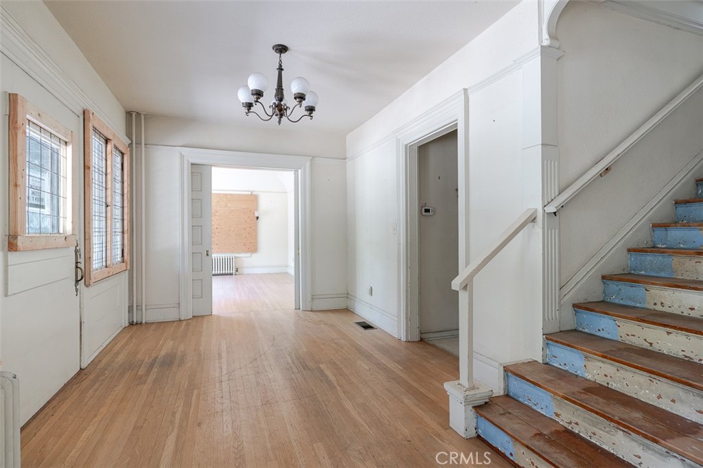 696 Saint John Avenue