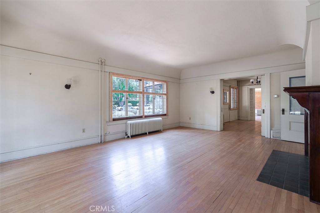 696 Saint John Avenue