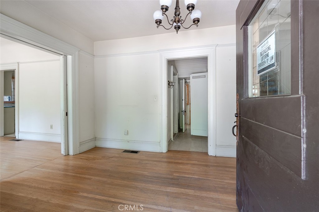 696 Saint John Avenue