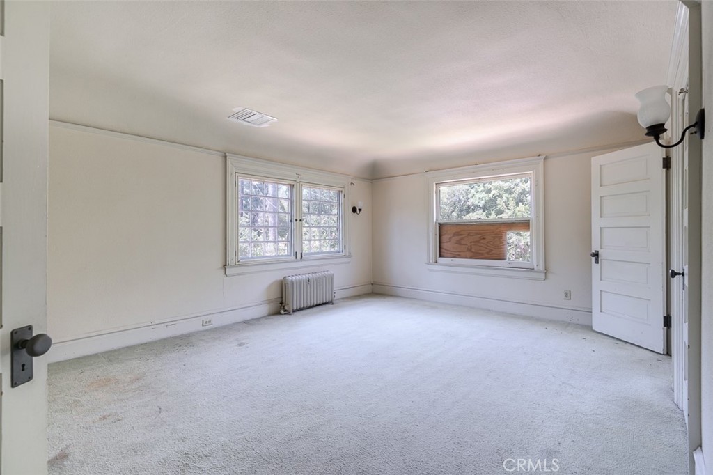 696 Saint John Avenue