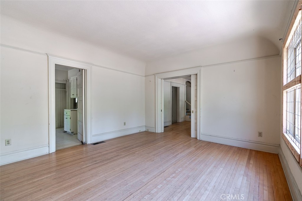 696 Saint John Avenue