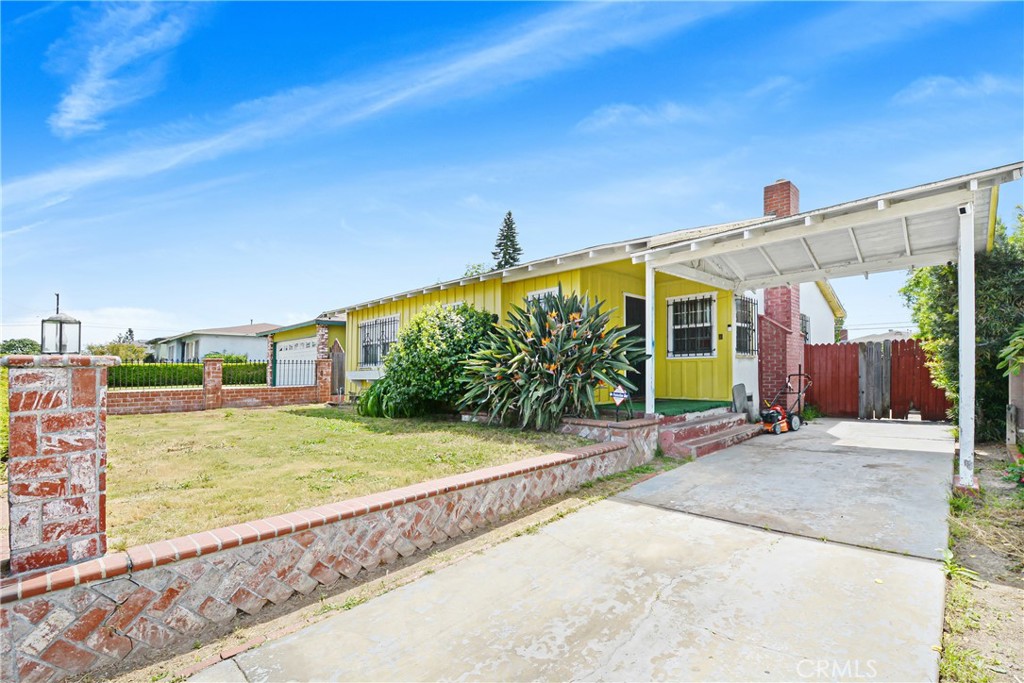 1122 W 124th Street Los Angeles Ca Us 90044 Rs26124927